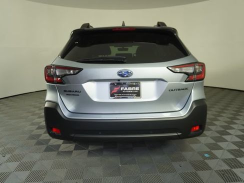 Certified 2025 Subaru Outback Onyx Edition AWD/4WD image 6