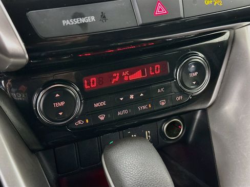 Used 2024 Mitsubishi Eclipse Cross SE AWD/4WD image 24