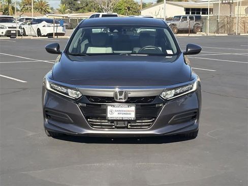 Used 2018 Honda Accord LX image 2