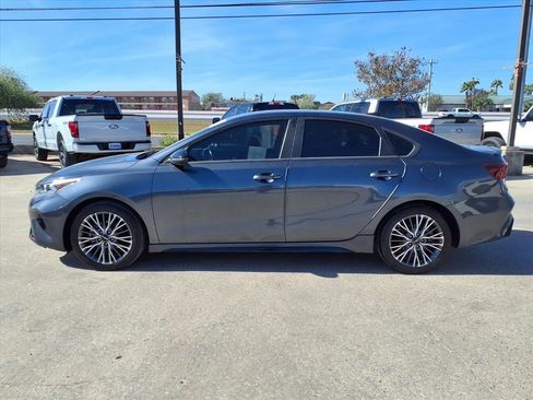 Used 2023 Kia Forte GT-Line image 4