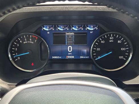 Used 2022 Ford Expedition XLT RWD image 11