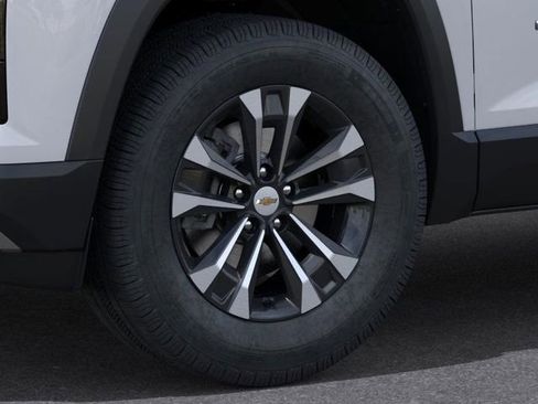 New 2026 Chevrolet Equinox LT image 11