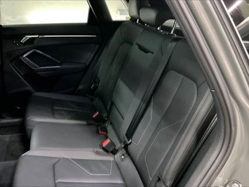 Used 2023 Audi Q3 2.0T Premium w/ Black Optic Sport Package image 28