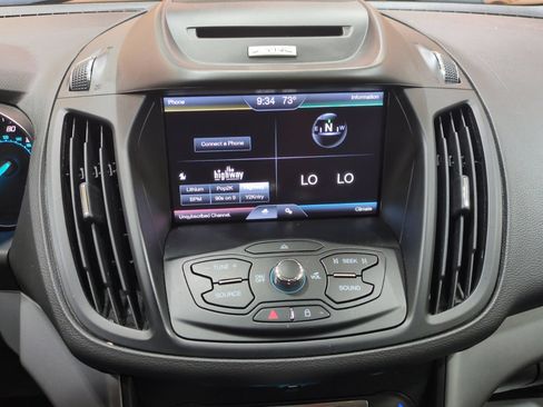 Used 2015 Ford Escape SE w/ Equipment Group 201A FWD image 25