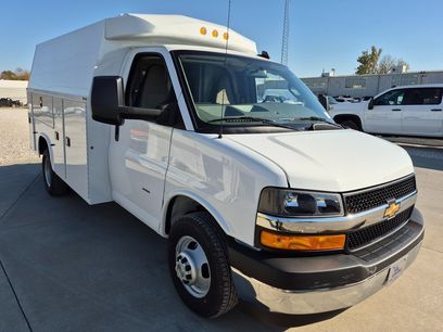New 2025 Chevrolet Express 3500 w/ Power Convenience Package