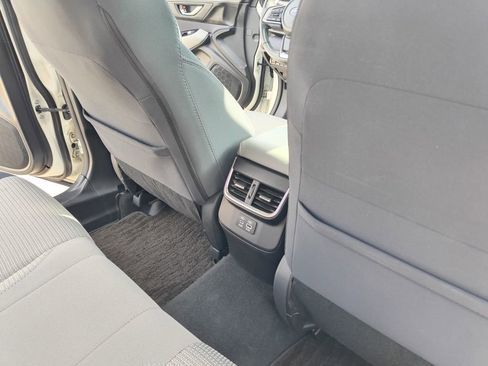 Used 2023 Subaru Outback Premium image 21