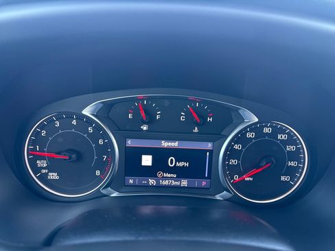 Used 2023 GMC Acadia SLT image 19