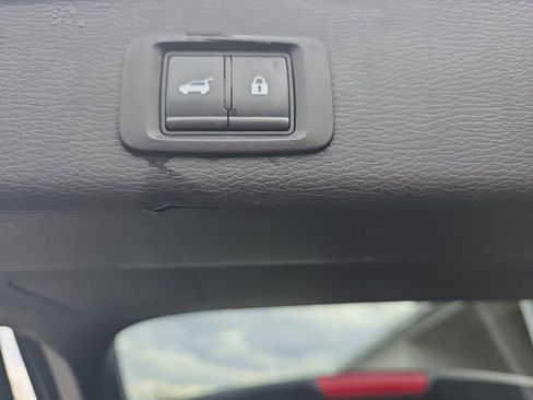 Used 2024 Mitsubishi Outlander SE image 38