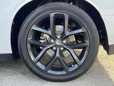 Used 2023 Dodge Challenger R/T w/ Plus Package image 11