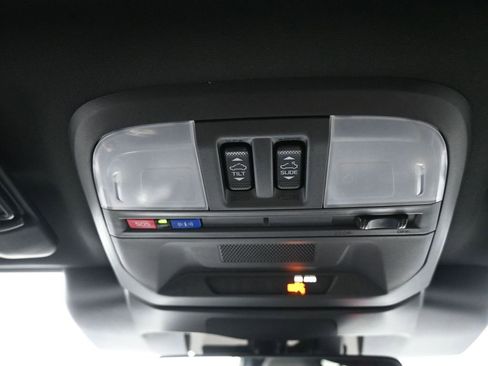 Used 2024 Subaru Crosstrek 2.5i Sport w/ Crosstrek Mirror Package image 17