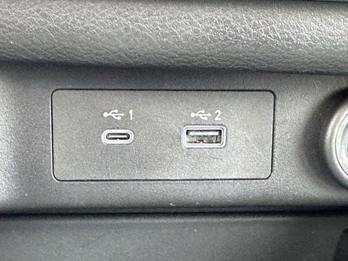 Certified 2023 Nissan Rogue SV image 37