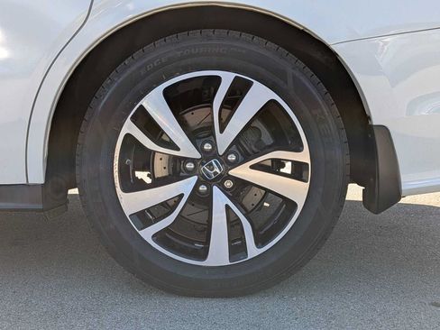 Used 2019 Honda Odyssey EX-L image 13