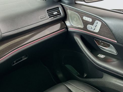 Used 2022 Mercedes-Benz GLS 450 4MATIC w/ AMG Line Exterior image 23