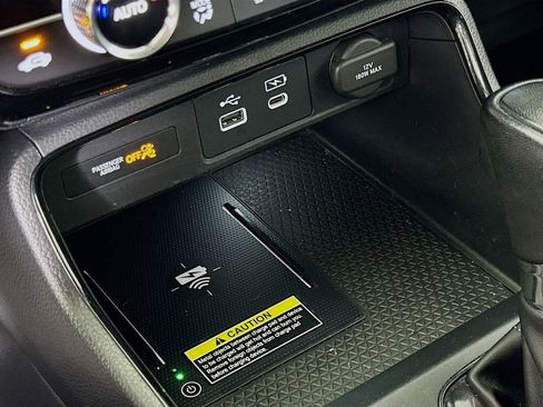 Used 2023 Honda CR-V EX-L image 31