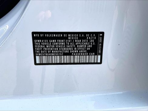 Used 2019 Volkswagen Jetta R-Line w/ R-Line Cold Weather Package FWD image 30