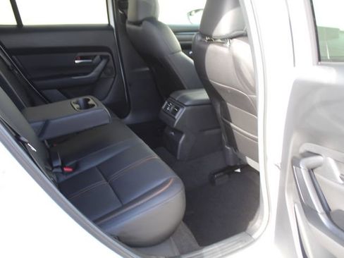 Used 2025 MAZDA CX-50 AWD 2.5 S w/ Premium Plus Pkg image 39