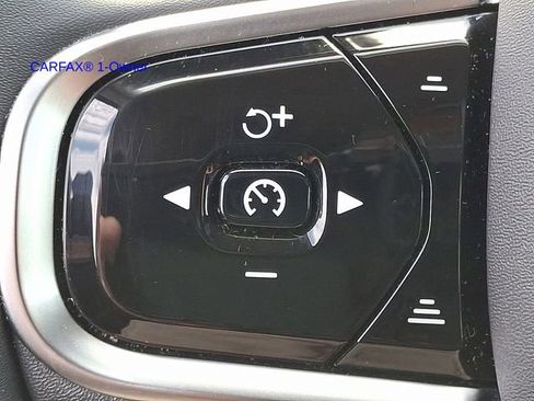 Certified 2023 Volvo XC60 B5 Ultimate w/ Climate Package image 25