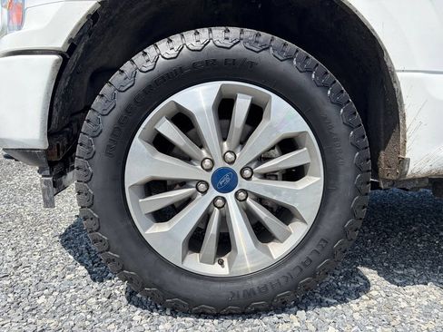 Used 2018 Ford F150 XL w/ Equipment Group 101A Mid AWD/4WD image 6