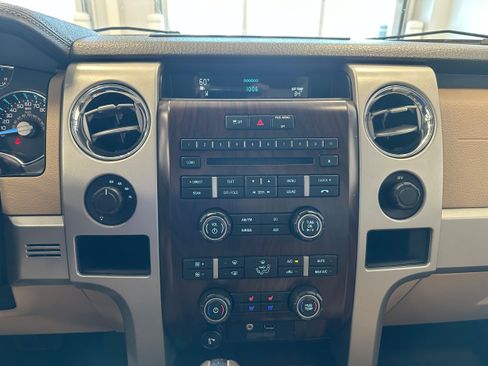 Used 2012 Ford F150 Lariat w/ Lariat Chrome Pkg AWD/4WD image 17