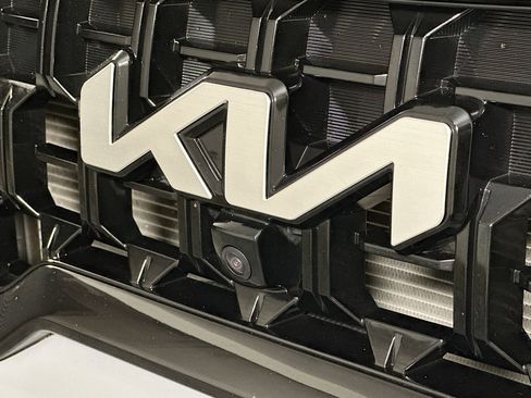 Used 2024 Kia Telluride SX X-Line image 16