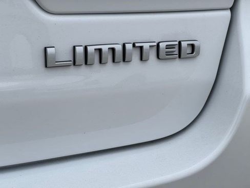 New 2026 Jeep Grand Cherokee Limited w/ Luxury Tech Group II AWD/4WD image 45