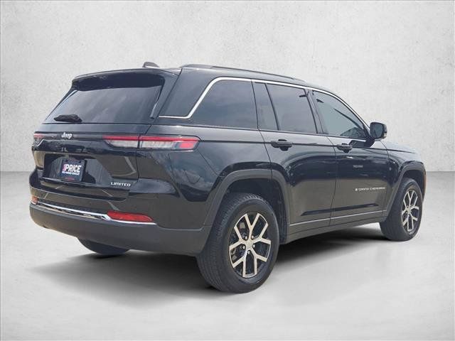 Used 2024 Jeep Grand Cherokee Limited w/ Luxury Tech Group II RWD image 5