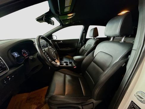 Used 2021 Kia Sportage S image 17