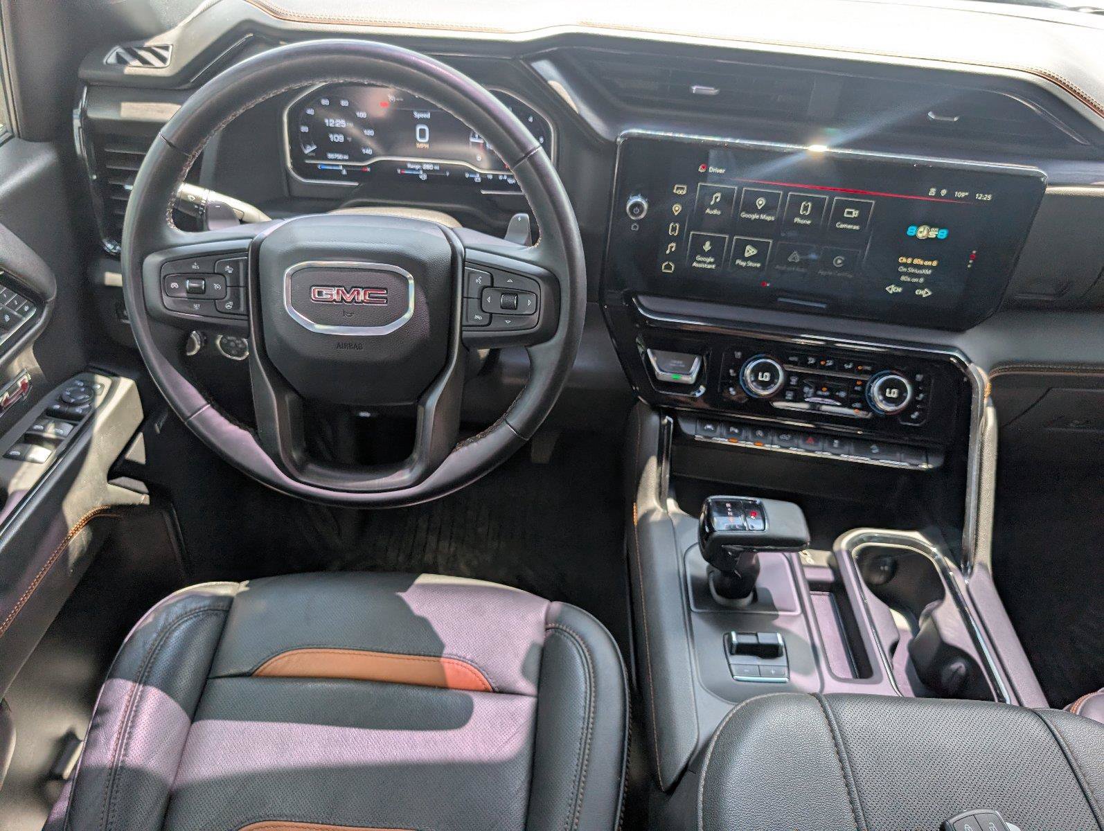 Used 2024 GMC Sierra 1500 AT4 w/ AT4 Premium Package AWD/4WD image 35