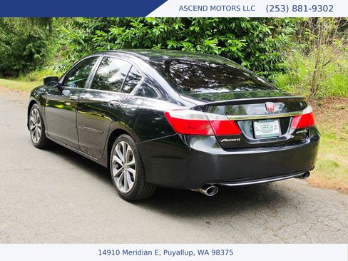 Used 2014 Honda Accord Sport image 3