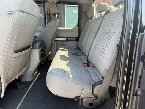 Used 2022 Ford F350 XLT w/ XLT Premium Package image 9