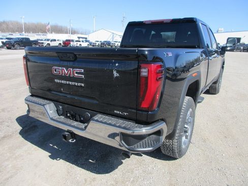New 2026 GMC Sierra 2500 SLT image 5