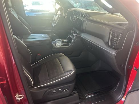 Used 2024 GMC Sierra 2500 AT4X image 20