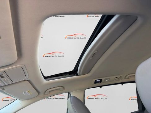 Used 2014 Honda Odyssey EX-L image 36