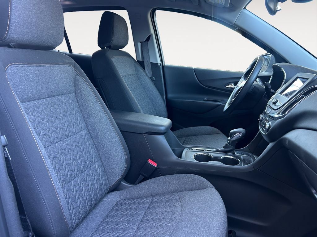 Used 2023 Chevrolet Equinox LT FWD image 15