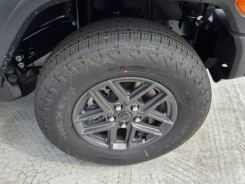 New 2026 Jeep Wrangler Unlimited Sport AWD/4WD image 11