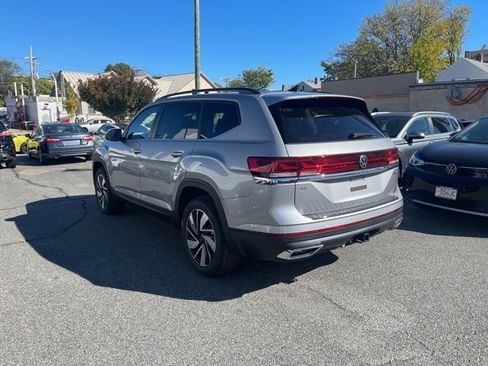 New 2026 Volkswagen Atlas SE image 2