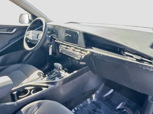 New 2026 Kia Niro LX FWD image 26