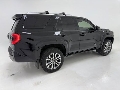 Used 2025 Toyota 4Runner Limited image 41