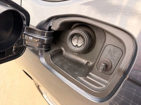 Used 2024 Honda Accord EX image 29