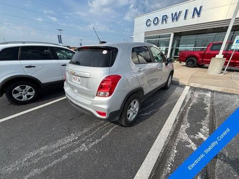 Used 2020 Chevrolet Trax LS w/ Tint and Cruise Package FWD image 7