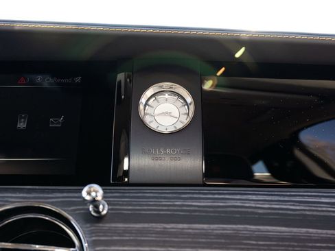 Certified 2021 Rolls-Royce Ghost Extended Wheelbase image 89