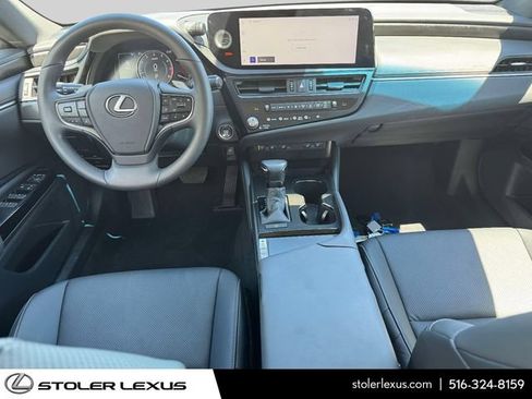 Used 2023 Lexus ES 350 w/ Premium Package FWD image 17