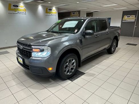 Used 2022 Ford Maverick XLT FWD image 2