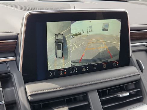 Used 2023 Chevrolet Tahoe High Country image 18