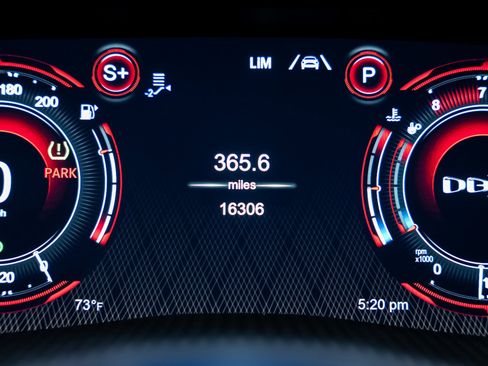 Used 2023 Aston Martin DBX 707 image 53