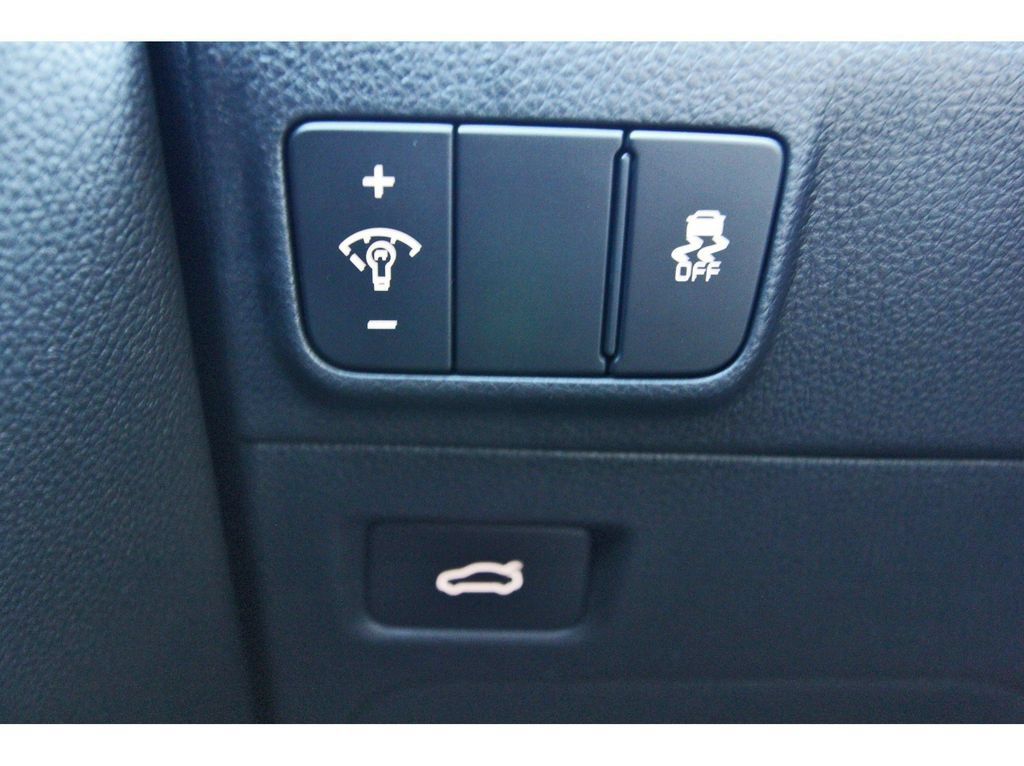 New 2026 Kia K5 GT-Line FWD image 17