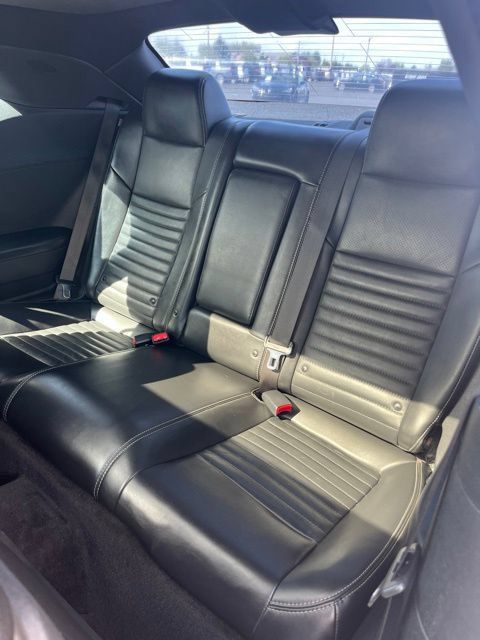 Used 2014 Dodge Challenger SXT Plus RWD image 32
