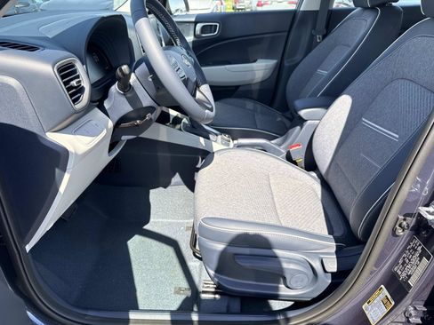 New 2026 Hyundai Venue SEL FWD image 9
