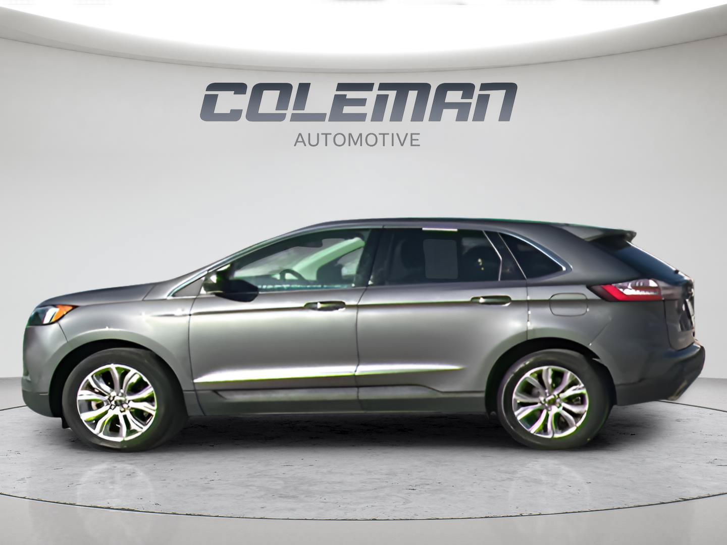 Used 2024 Ford Edge Titanium AWD/4WD image 32