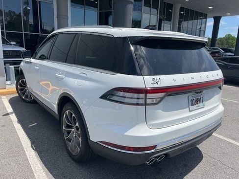 Used 2025 Lincoln Aviator Reserve w/ Illumination Package AWD/4WD image 5